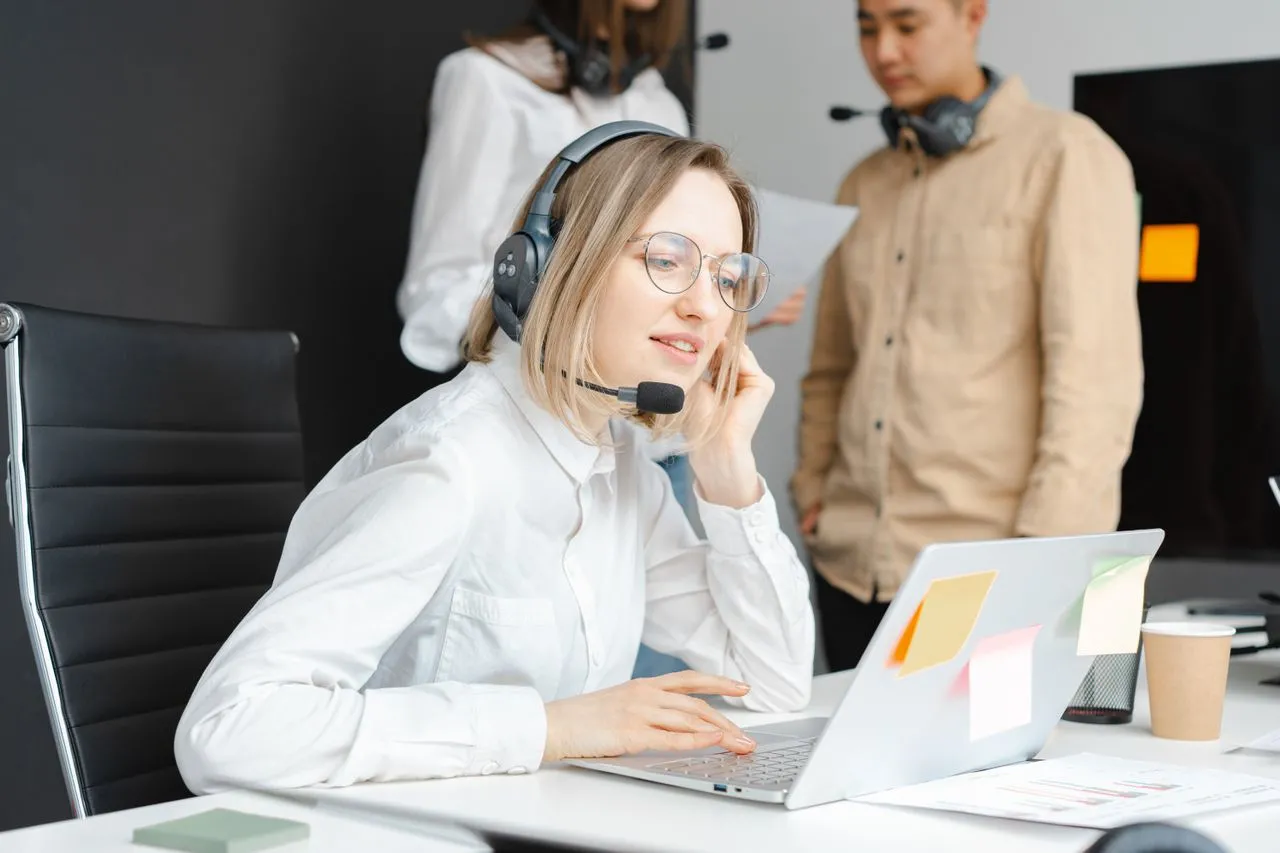Top 8 Dropshipping Virtual Assistant Platforms (And How to Hire in 2026)