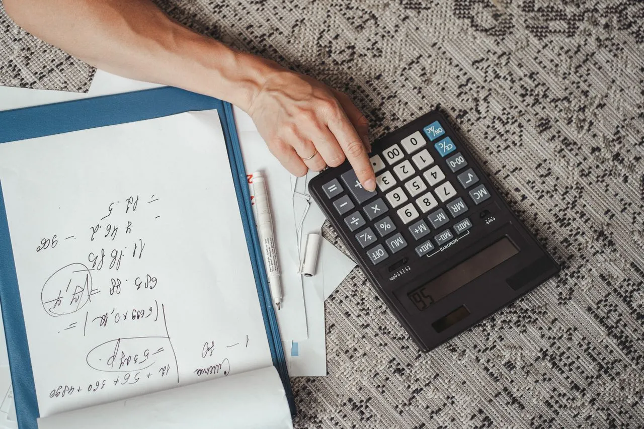 Is Dropshipping Worth It for Beginners in 2026? Real Margins and Risks