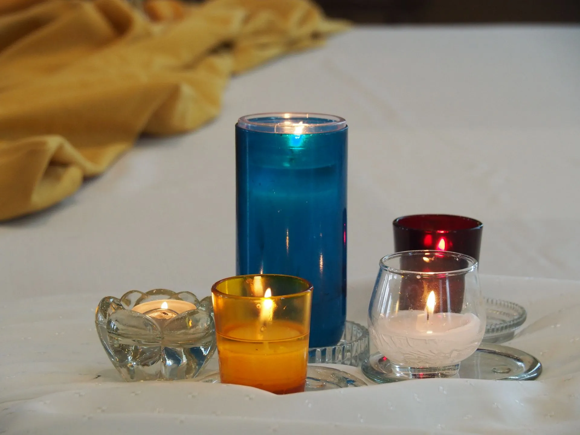 10 Standout Dropship Candles Suppliers for Online Stores
